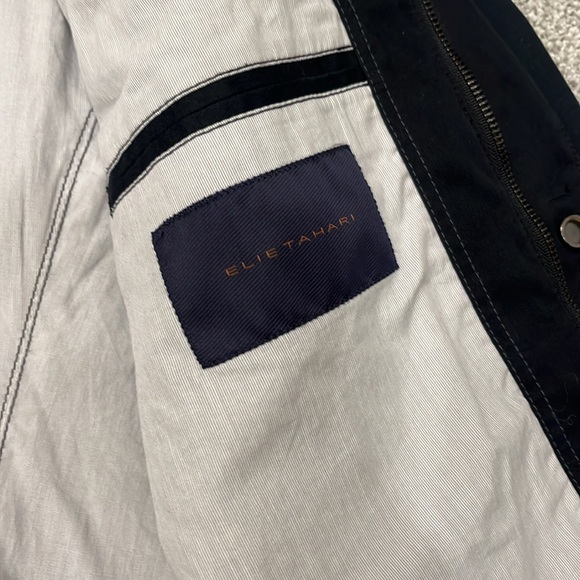 Lightweight Jacket - Picture 2 of 4